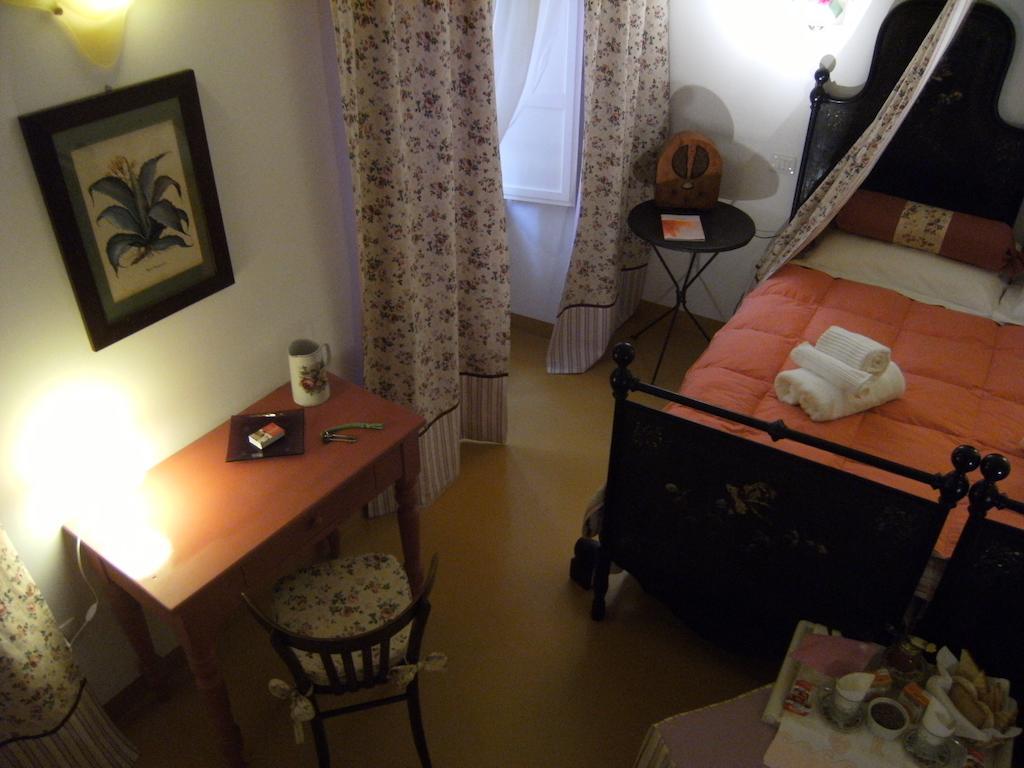 Elizabeth B&Bカリアリ 部屋 写真